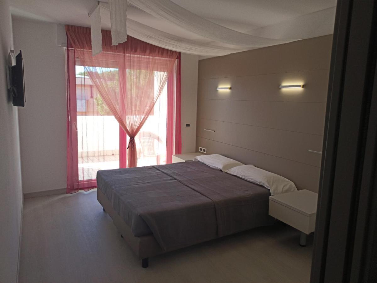 Large Single Room