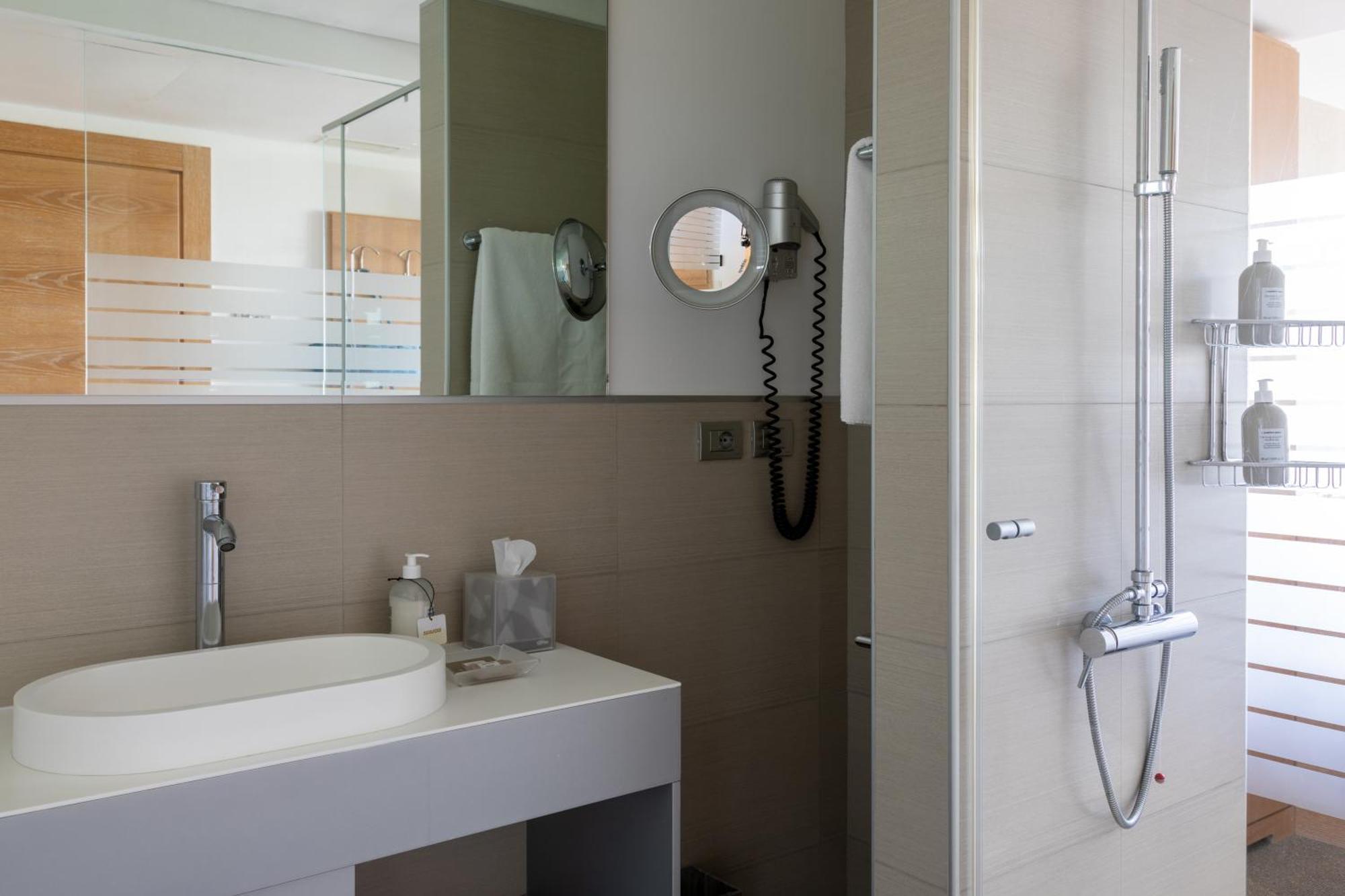 Classic Single Room